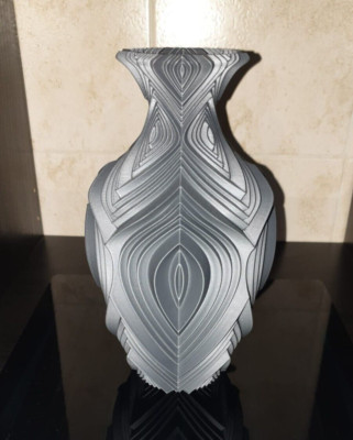3D gedruckte Möbelvase, verschiedene Farben und Größen verfügbar.