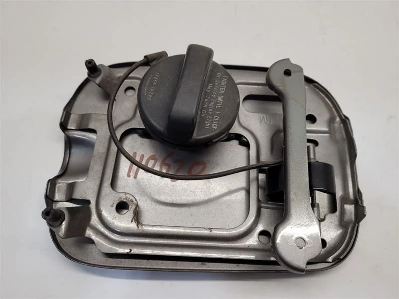 Nissan Rogue 2008 08 09 10 11 12 13 14 2015 puerta de llenado de combustible gris Foto 3 de 4