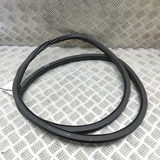 MERCEDES-BENZ GLA H247 T&uuml;rdichtung hinten rechts Gummi A2476921100 2022 33902557