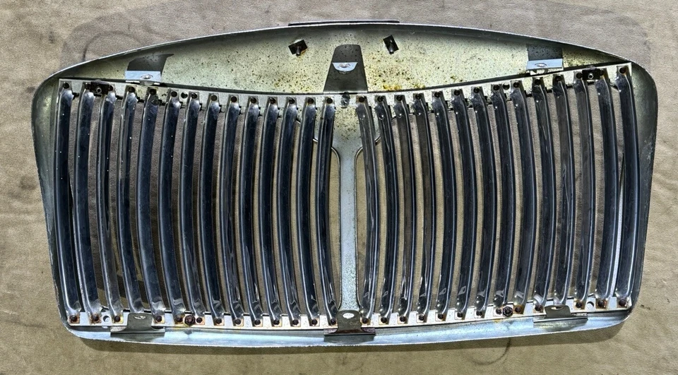 Parrilla cromada MG - MGA Foto 4 de 4