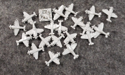 20 Sid Meier's Civilization Replacement Game Pieces  Aircraft  FIGHTERS ...(SB6)