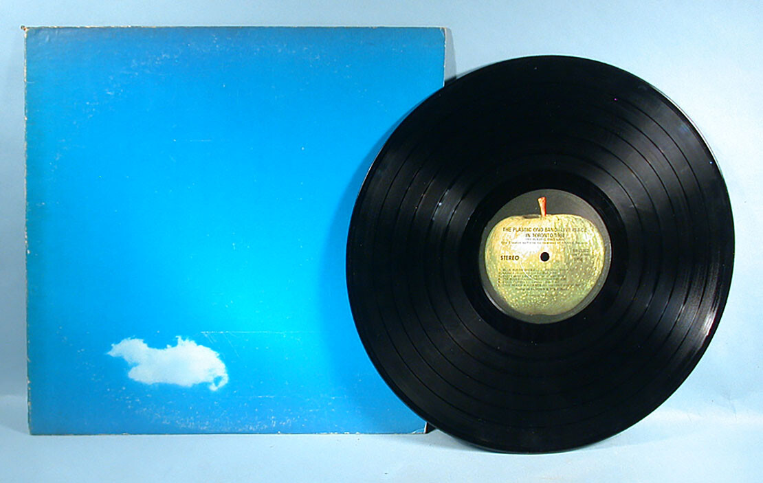 1969 John Lennon Live Peace in Toronto LP with 1970 Calendar