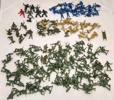 Vintage GI's Tim Mee Processed Plastic Toy Soldiers Marx Playset Army Marines