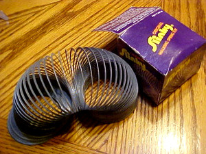 Vintage Original ~ Slinky ~ WALKING SPRING TOY In Box