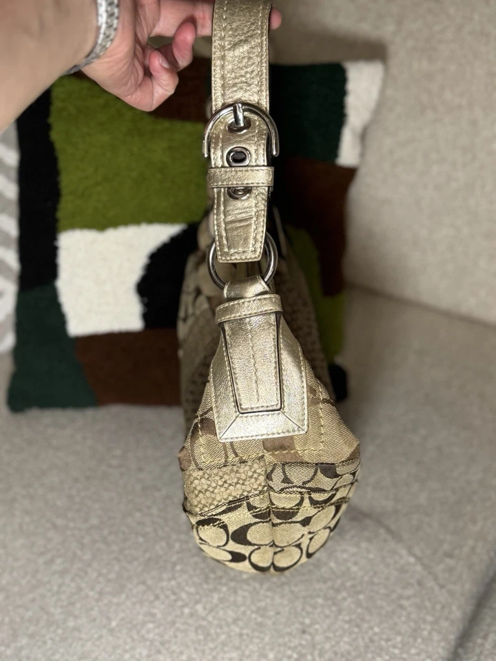 Bolso hobo de retazos COACH Foto 3 de 4