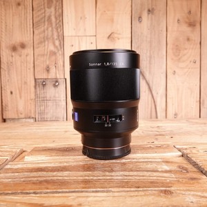 Used Sony AF Carl Zeiss 135mm F1.8 ZA Sonnar T* - A Mount Lens