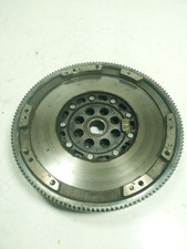 A0262500501 KUPPLUNGSSATZ / A2700300205 / 17354949 F&Uuml;R MERCEDES-BENZ CLASE GLA