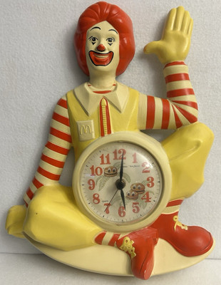 Vintage 1981 Ronald McDonald 3D Wall Clock. USA by Burwood Production Co WORKS!