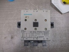 Siemens Contactor 3TF52 Size 4 135A 600V 460V Coil Used