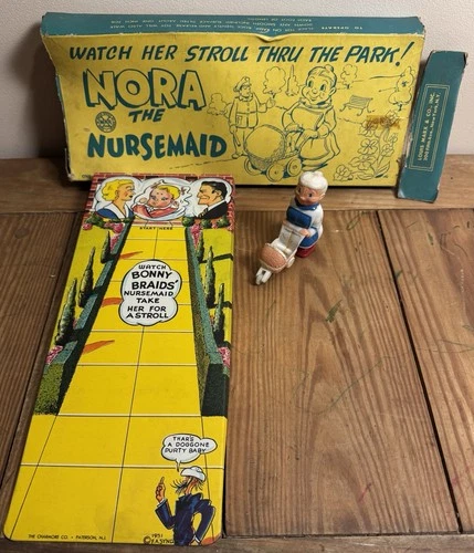VTG MCM Marx Walking Nora The Nursemaid Tin Toy Ramp Walker Ramp & Box
