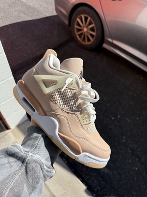 Jordan Air Jordan 4 Shimmer Womens! Size 9 women s, 7.5 men s!
