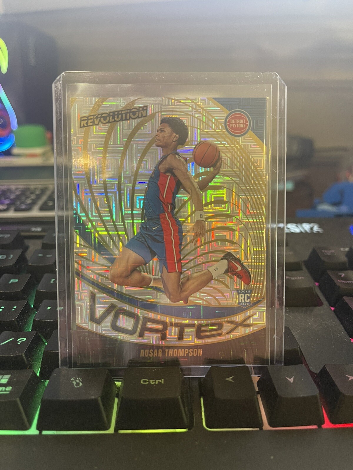 2023-24 Panini Revolution Ausar Thompson RC Vortex Levels Parallel Pistons #15