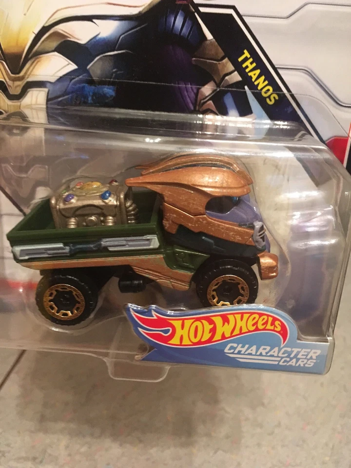 ¡Muy difícil de encontrar! Coche personaje Hot Wheels Thanos Marvel’s Avengers 2019 Foto 3 de 4