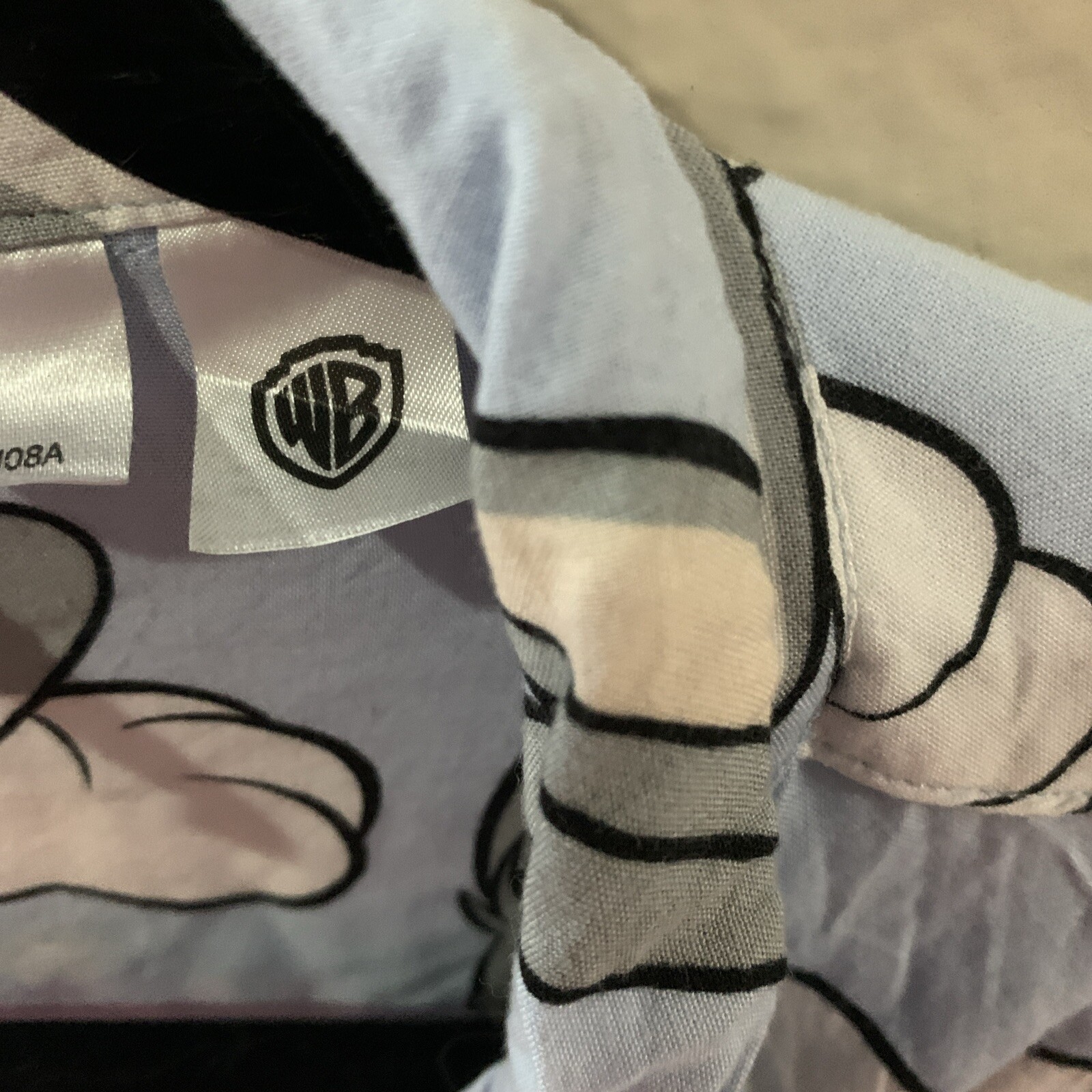 Bugs Bunny Button Down Shirt Size Large - image 2