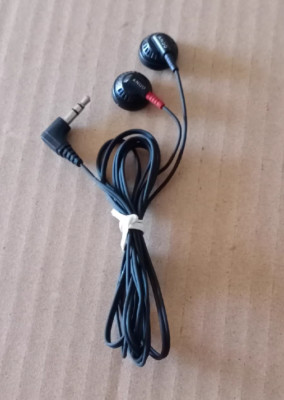 1pc Ando Red And Blue Headphones Cord Black Does Not Fall Off The Word
