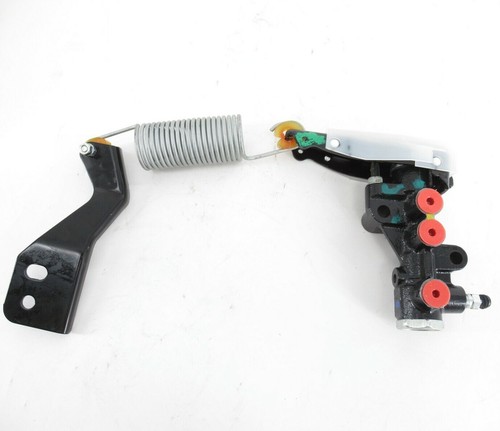Genuine OEM Nissan 46400-56G04 Load Sensing Brake Valve 94-97 Pickup 93-94 D21 - Picture 4 of 10