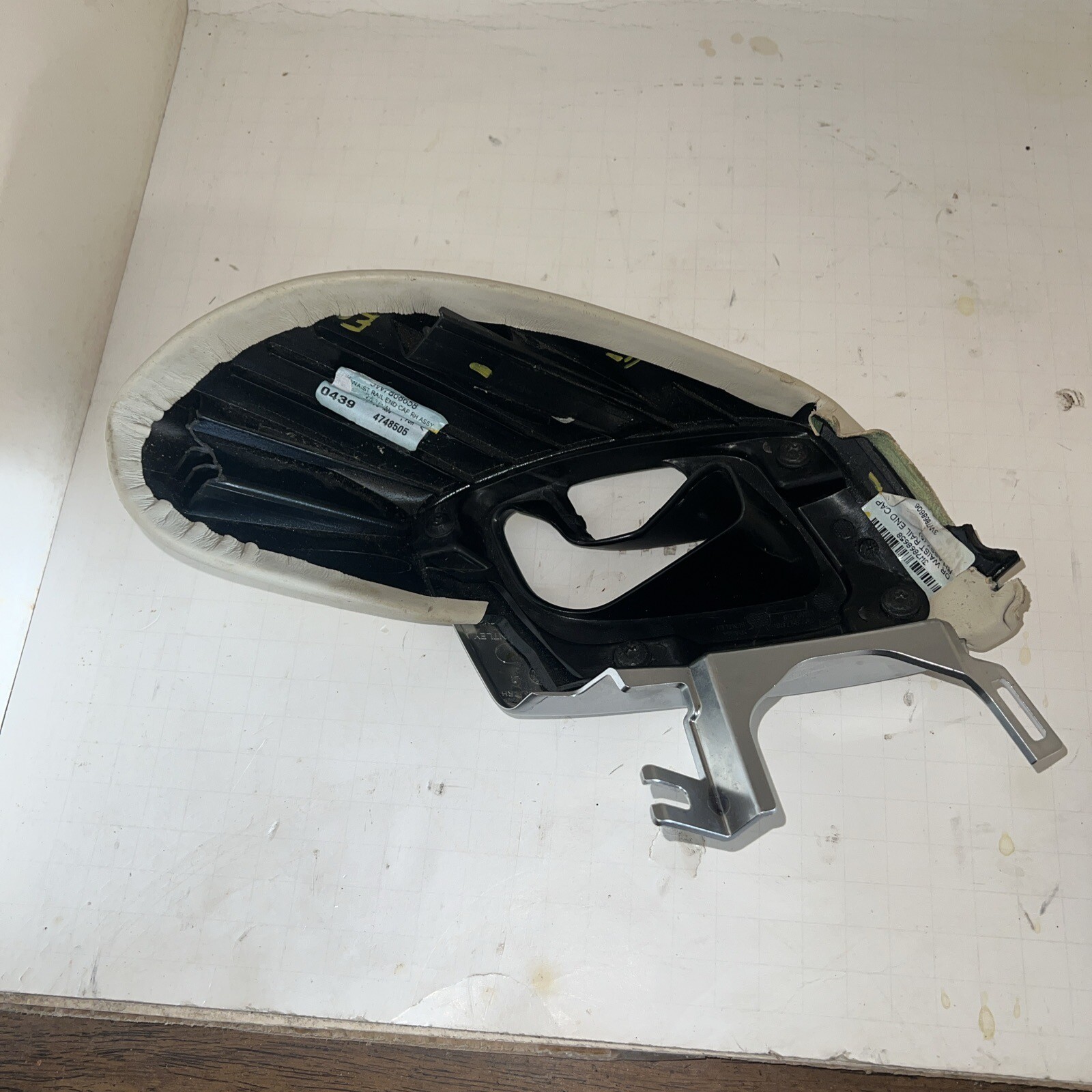 Bentley Continental 2014 Right  Other sill pillar trim