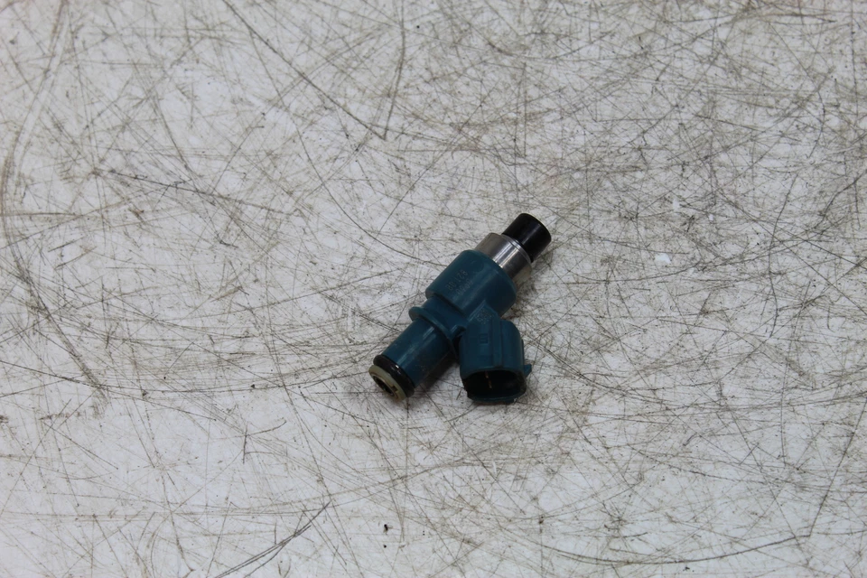 2008 Honda Cbf1000 Fuel Injector 16450-mfa-d02 - Image 2 of 4