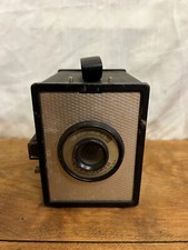 - Vintage UNTESTED - 1950's Ansco Shur-Flash Box Camera 120 FILM