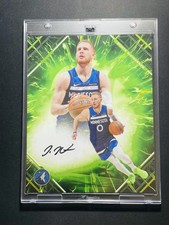 2025-26 Fanatics NBA Under Wraps Emanate Auto Donte DiVincenzo 14/99 Green CG47