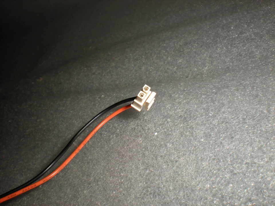 Conjunto de motor de cepillo de rodillo de vacío dúo de lavado inalámbrico Black & Decker BXUVXA01 FABRICANTE DE EQUIPOS ORIGINALES Foto 3 de 4