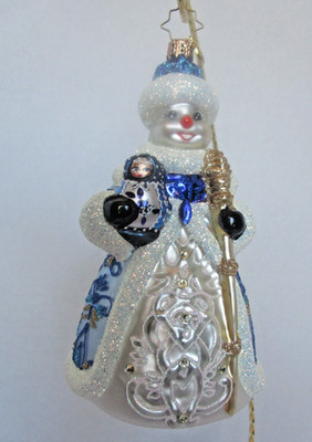 Radko A DOLLED UP SNOWMAN Matryoshka Nesting Doll Christmas Ornament 1020312