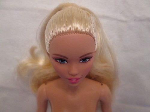 Nude Ballet Wishes Barbie Doll Ballerina Body Stand COA Blonde Odile Sculpt - Picture 8 of 11
