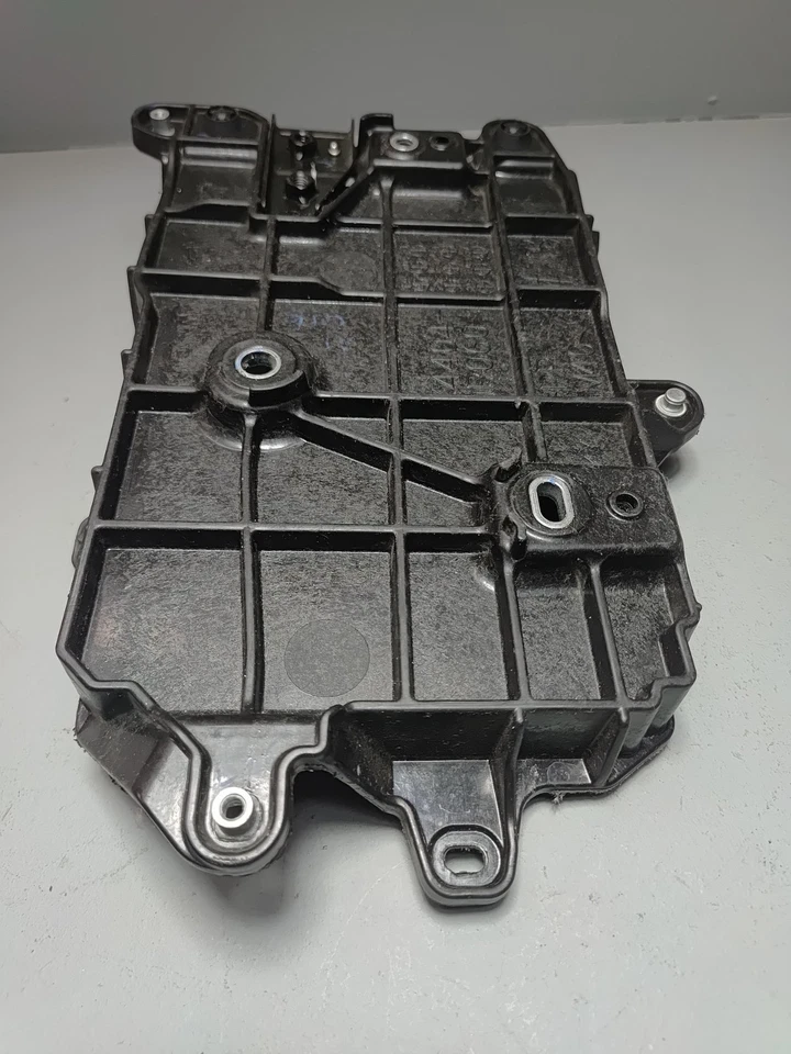 BATTERY TRAY LOWER BRACKET MOUNT 2019-2022 TOYOTA AVALON OEM - Image 4 of 4