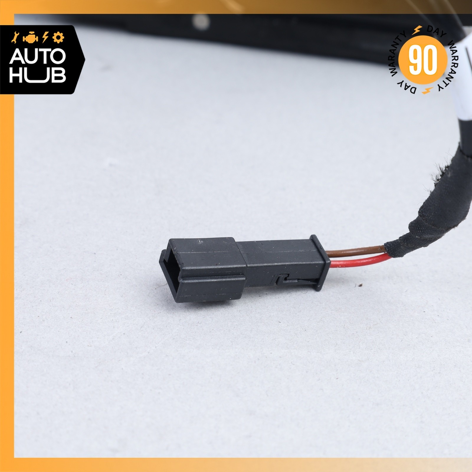 10-19 Maserati GranTurismo M145 Front Right Folding Roof Lock Striker OEM 23k