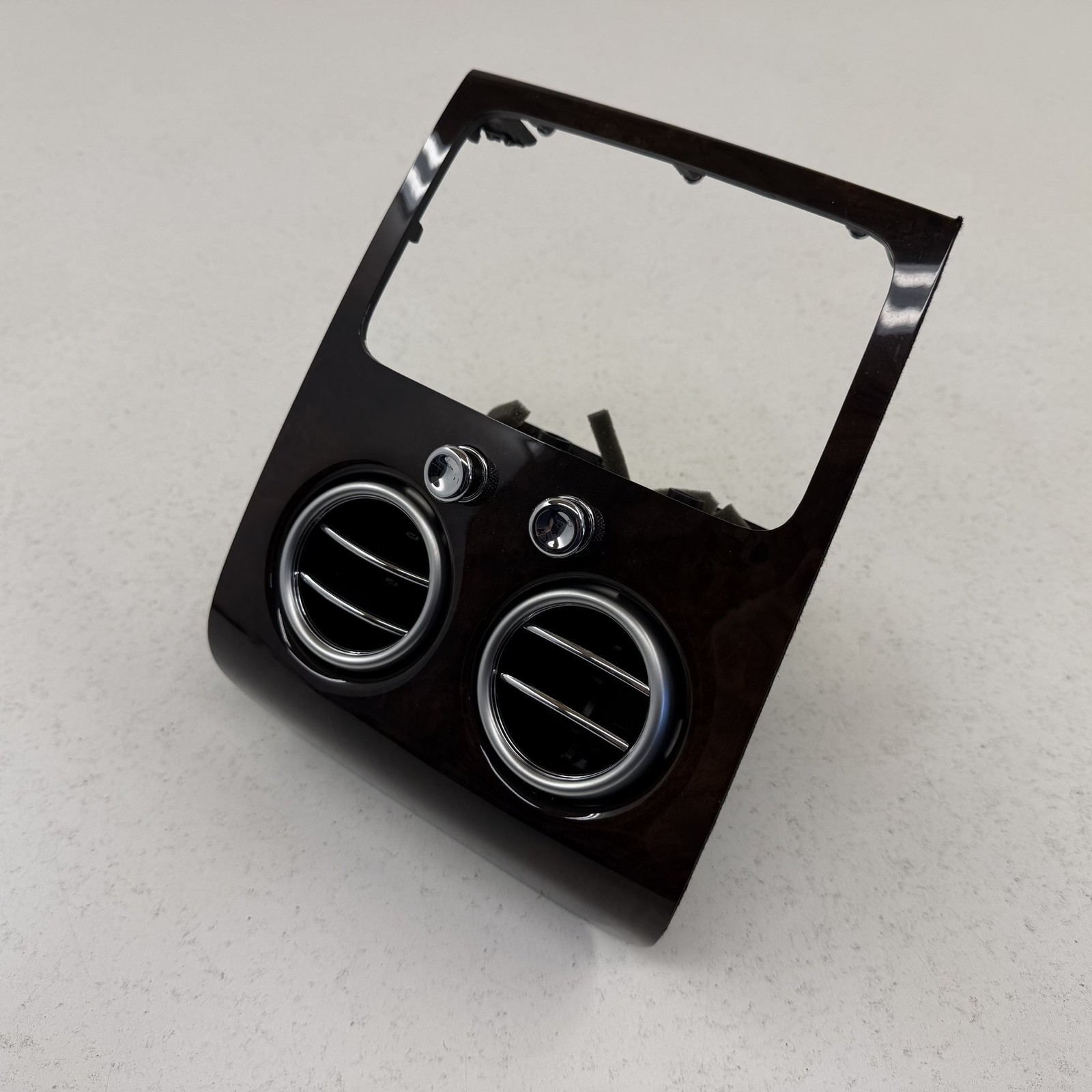 Bentley Flying Spur 2014-2018 Rear Center air duct