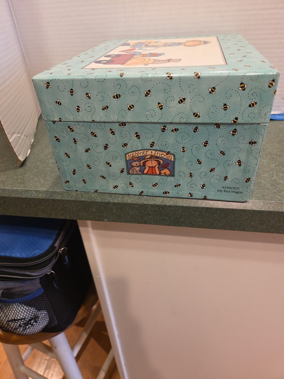 Lang And Wise Collectibles  My Red Wagon Box 1998 Sue DREAMER