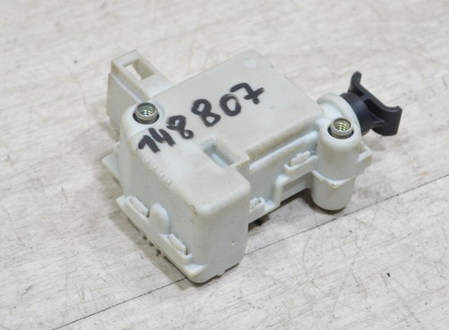 VW Bora Limo 1J5 1999 Original Stellmotor ZV Heckklappe 3B0959781C #148807-G239