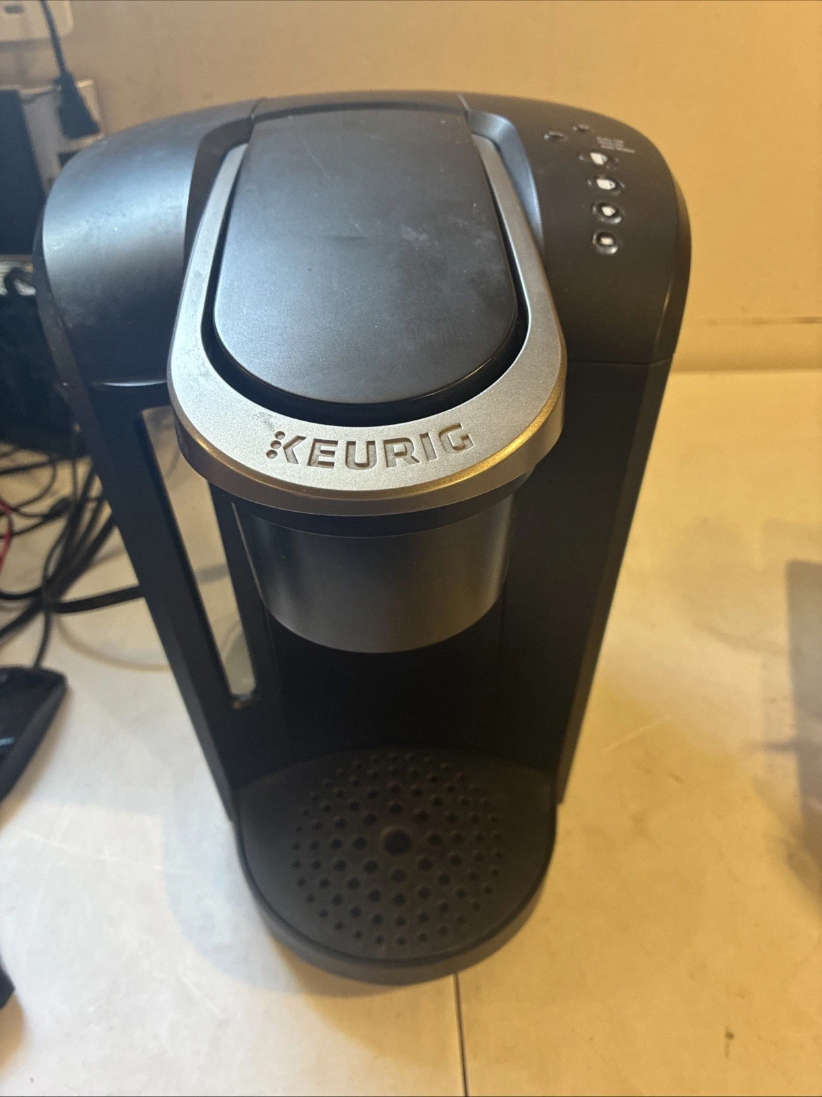 Keurig K-Select K80 Single-Serve K-Cup Pod Coffee Maker Matte Black Read Descrip
Opens in a new wind