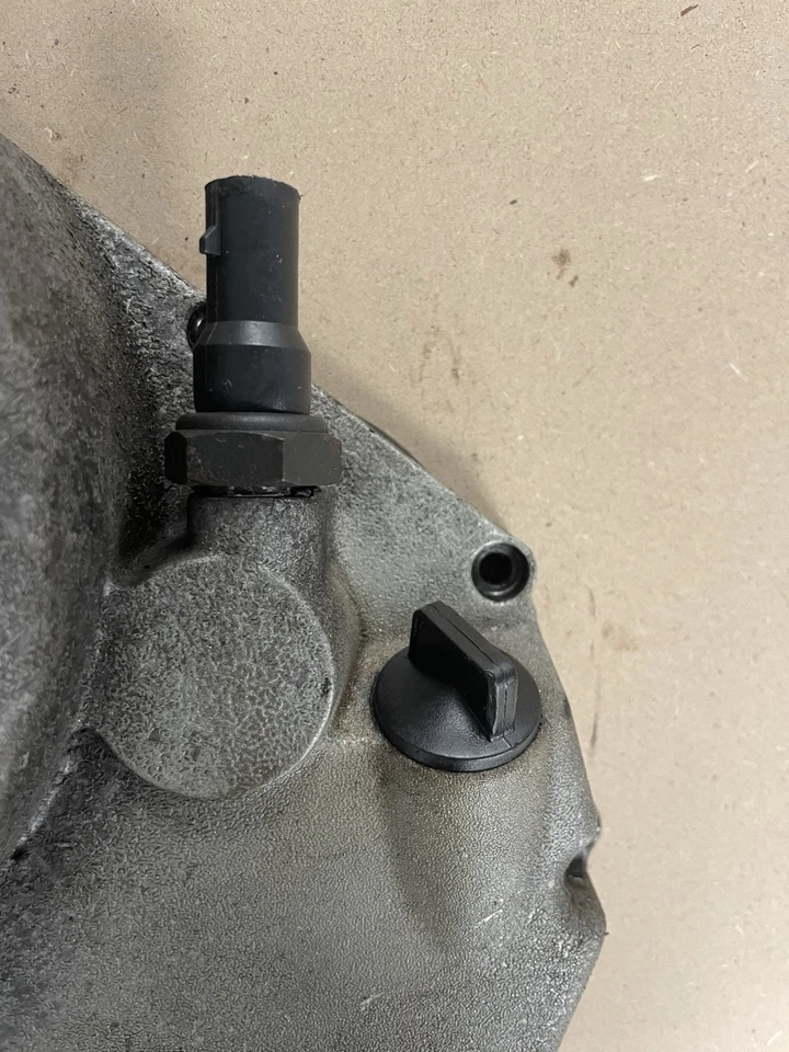 DUCATI M600 M 600 MONSTER 98-05 ENGINE SIDE CLUTCH COVER CASING OEM — 第 4/4 张图片