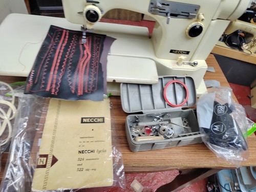 NECCHI LYCLA 522 Freiarm SEMI INDUSTRIAL EVERY DUTY LEDER & STOFF MASCHINE - Bild 2 von 19