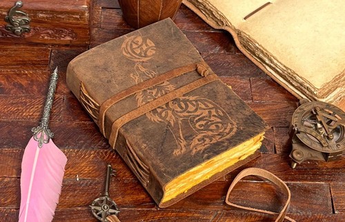 Handmade Leather Black Spell Bound Book Grimoire Journal Diary For Unisex Adult - Picture 10 of 10