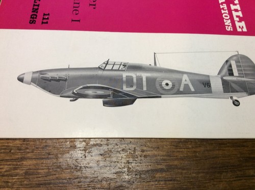 Profile Publications #111 Hawker Hurricane I - Imagen 2 de 6