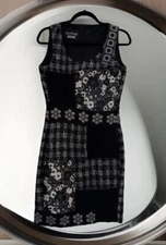 Boutique Moschino Flowers Black Wool Pencil Dress Sleeveless Sz 8