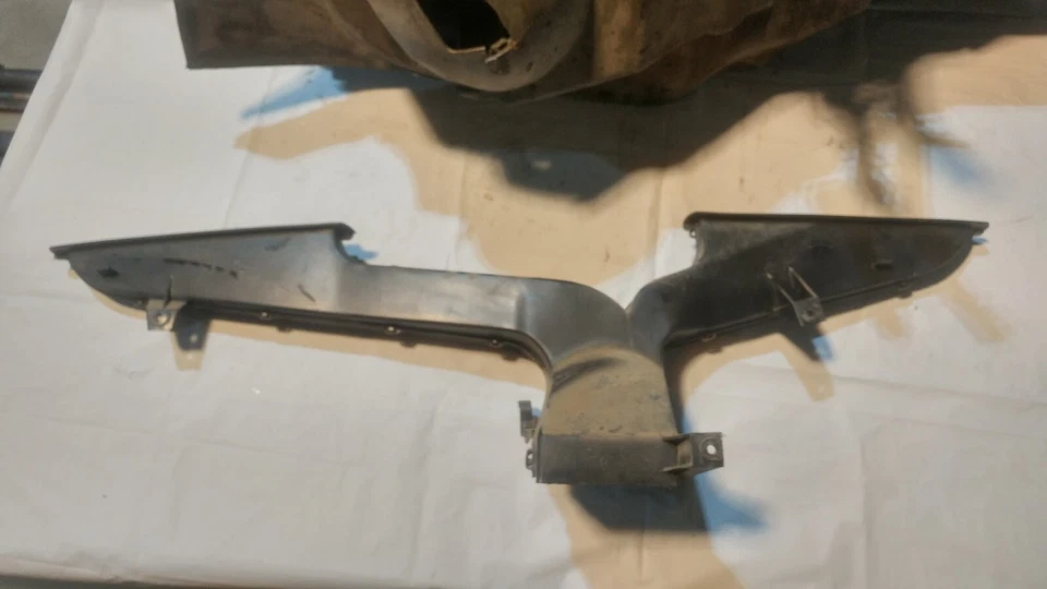 Dodge Ram 1992 camioneta Ramcharger unidad de control climático caja climatización aire acondicionado calefacción y conductos Foto 3 de 4