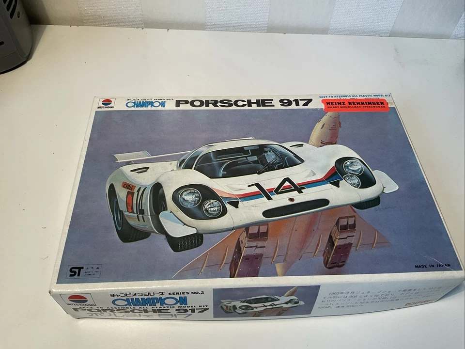 Auto Bausätze 1/24 - Bild 4 von 4