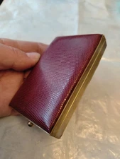 Vintage cigarette box and lighter gasoline, metal, leather, good condition.