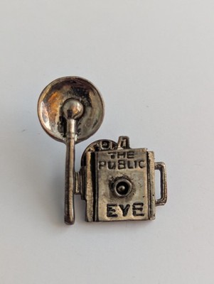 The Public Eye Vintage Film Pin Anstecker 1992 Universal Pictures