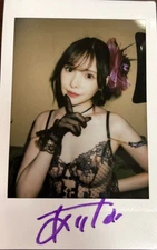 USED Arina Arata Handwritten Signature Cheki Photo Instax