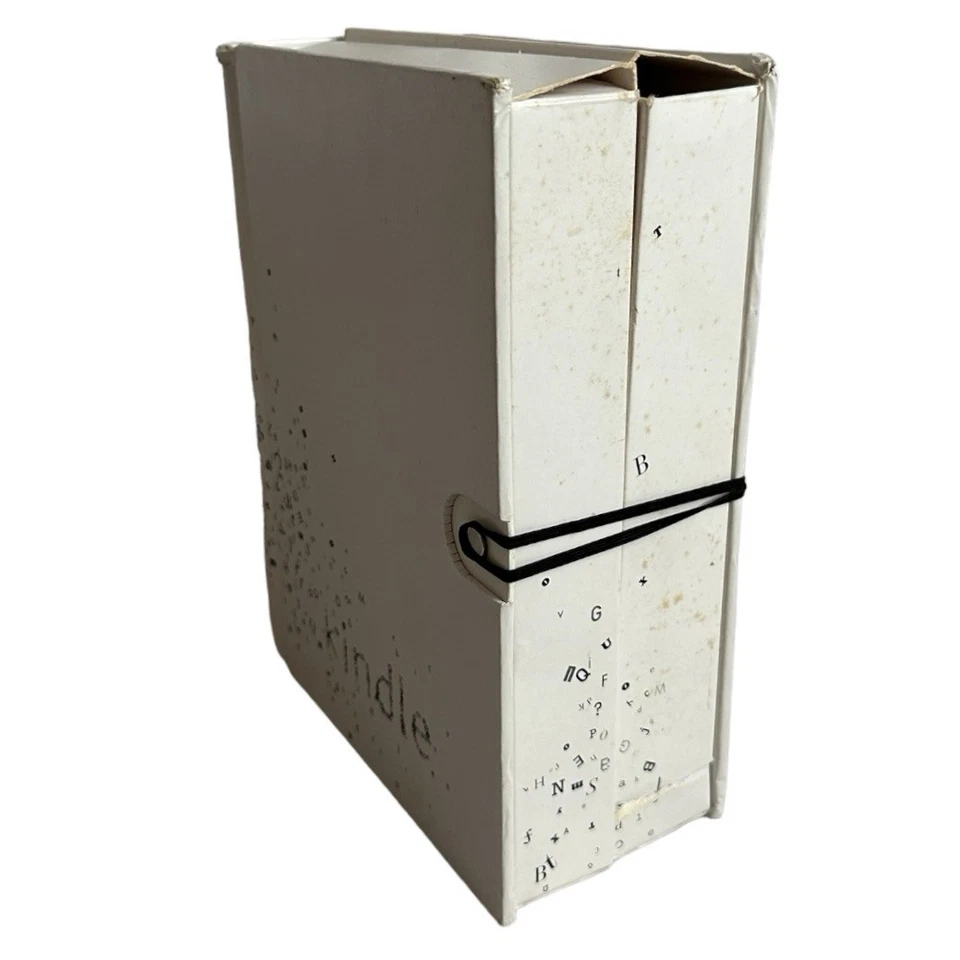 Amazon Kindle E-Reader Electronic Book Reader Black Very Good Condition - Image 2 of 4