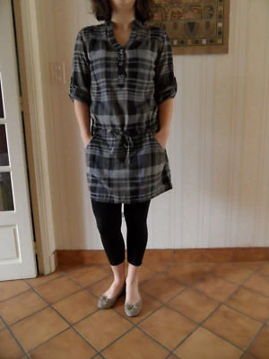 ROBE CHEMISIER + LEGGINGS NOIRS Taille 38 - Photo 1/4