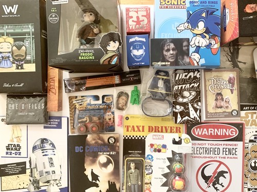 Loot Crate Collectible Mix Assorted Items Lot of Comic, Movies, TV Show Themed - Picture 2 of 6