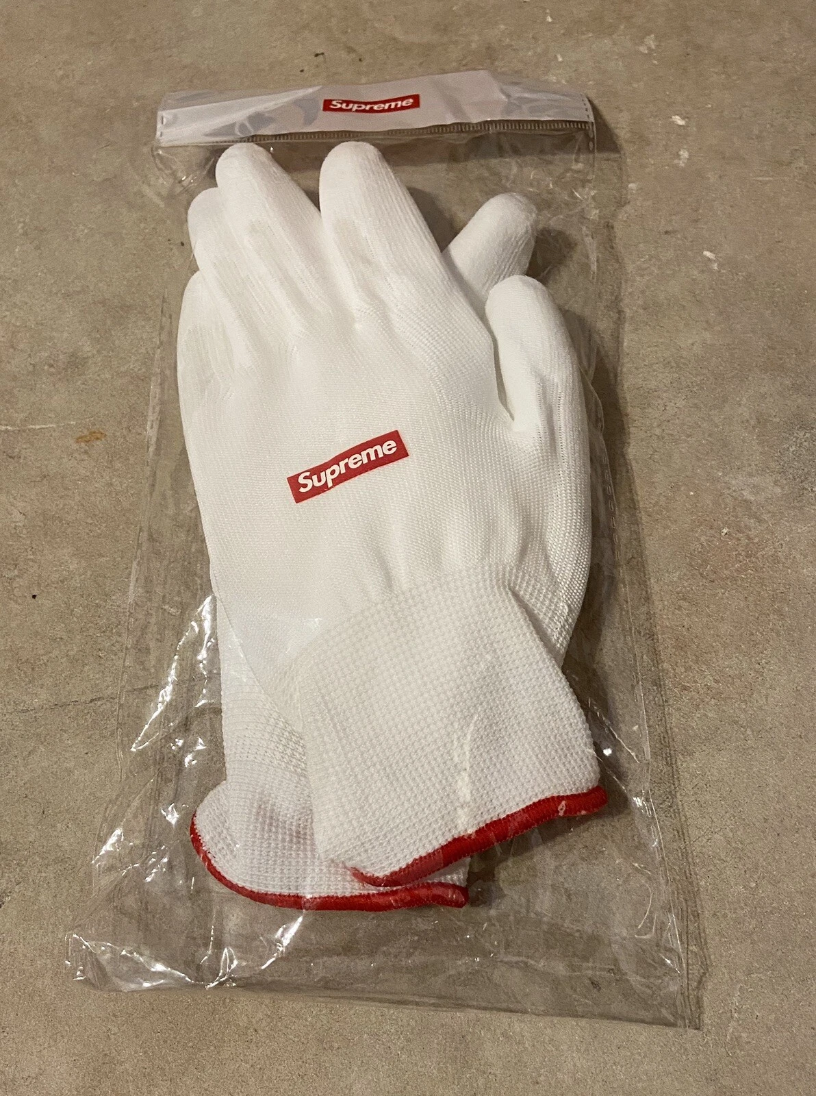 NOUVEAUX GANTS CAOUTCHOUTÉS SUPREME AUTHENTIQUES FW20 LIVRAISON GRATUITE BLANC OSFA