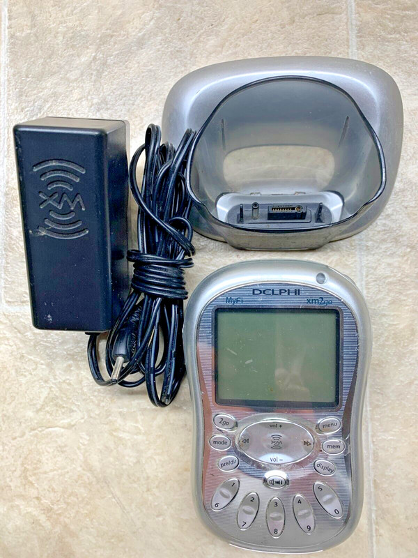 Delphi MyFi xm2go Receiver, AC Cord, Doc/Cradle, Not Activated