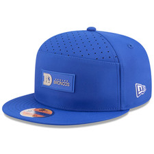 Denver Broncos New Era 2025 Sideline Throwback Split Panel 9FIFTY Snapback Hat