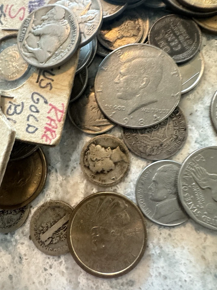 Lot of 100 +  Mixed Assorted Vintage Mostly USA Coins, 1936,28,25,36,29,23,1871 - Image 2 of 4